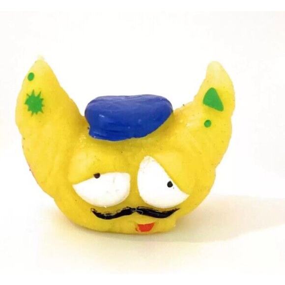 Le Crusty Croissant The Grossery Gang 1-027 Half Baked Bakery NEW - Picture 1 of 2